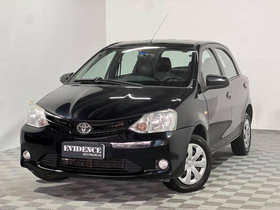 TOYOTA ETIOS 1.3 X 16V FLEX 4P MANUAL TOYOTA ETIOS 1.3 X 16V FLEX 4P MANUAL